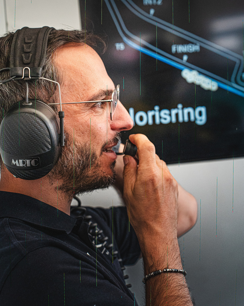 TXO05601 | Exklusive Motorsport-Fotografie aus Leipzig von TXO Media – für Rennfahrer, Teams & Sponsoren. Sausemuth liefert starke Bilder, die Emotion zeigen. Jetzt buchen & glänzen! - Realisiert mit Pictrs.com