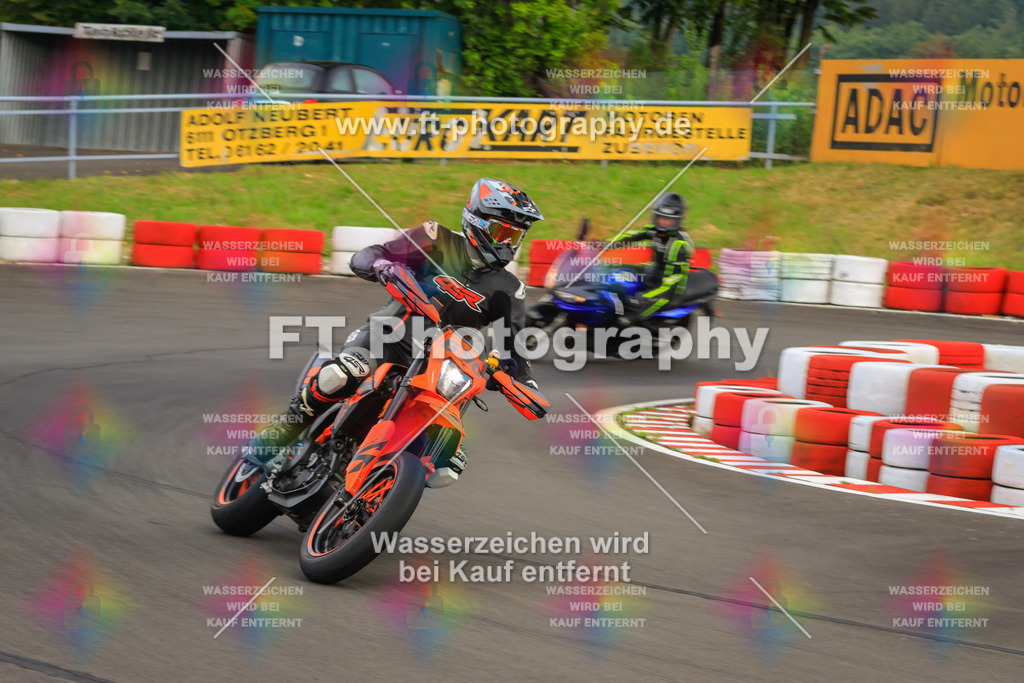 _DSK1979 | Hier findet Ihr Bilder von Touristenfahrten auf der Nürburgring Nordschleife oder von anderen Veranstaltungen die ich besucht habe. Viel Spass beim Durch Schauen 