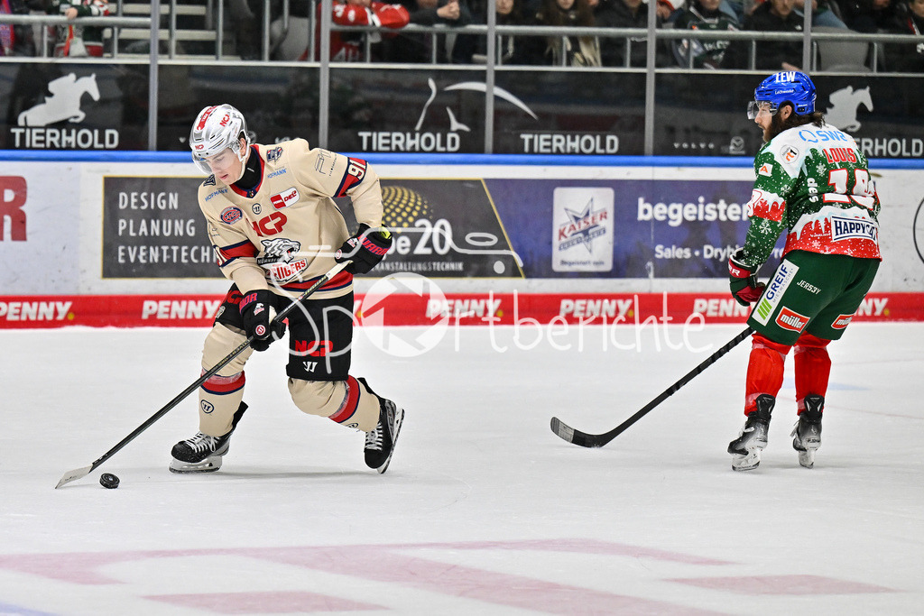 Augsburger Panther - Nürnberg Ice Tigers | im Duell Jeremy McKENNA (Nürnberg Ice Tigers #91) und Anthony LOUIS (Augsburger Panther #18) / Zweikampf / DEL: Augsburger Panther - Nuernberg Ice Tigers, Curt Frenzel Stadion am 06.12.2024