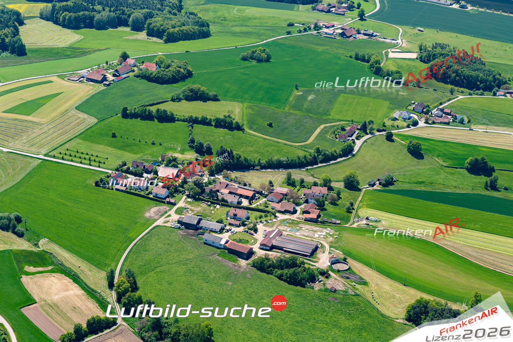 Die Luftaufnahme rammersberg - Bernhardswald wurde 2021 mittels Flugzeug (keine Drohne) erstellt. Hohe Auflösung -für große Poster und Wandbilder geeignet!