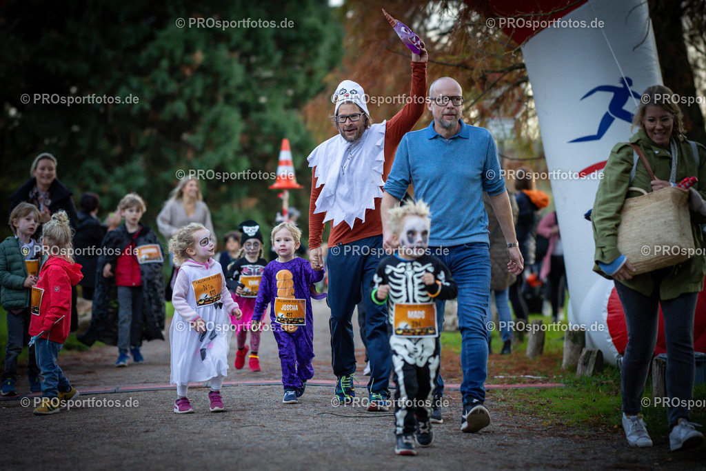 Halloween Run 2022 in Koeln, 31.10.2022 | Impressionen vom Halloween Run 2022 am 31.10.2022 in Koeln (Forstbotanischer Garten Rodenkirchen). Foto: BEAUTIFUL SPORTS/Axel Kohring