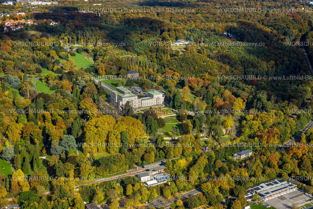 Essen251002952Sued | Luftbild, Villa Hügel und Hügelpark mit herbstlichem Kruppwald, ehemaliges Wohnhaus der Industriellenfamilie Krupp, S-Bahn Haltestelle Hügel, Werden, Essen, Ruhrgebiet, Nordrhein-Westfalen, Deutschland