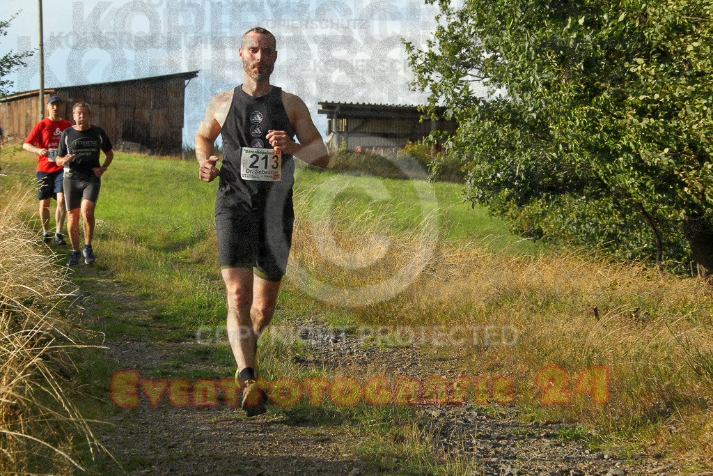 250801_1908_EV4_8144 | Sportfotografie im Rhein-Sieg Kreis, Köln, Bonn, NRW, Rheinland Pfalz, Hessen, etc. Unser Tätigkeitsfeld umfasst den Laufsport vom Volkslauf über den Marathon, Duathlon, Triathon bis zum Ultralauf wie Kölnpfad Ultra oder Schindertrail.