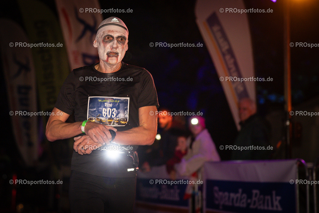 Halloween Run 2024 in Koeln, 31.10.2024 | Impressionen vom Halloween Run 2024 am 31.10.2024 in Koeln (Forstbotanischer Garten Rodenkirchen). Foto: BEAUTIFUL SPORTS/Axel Kohring