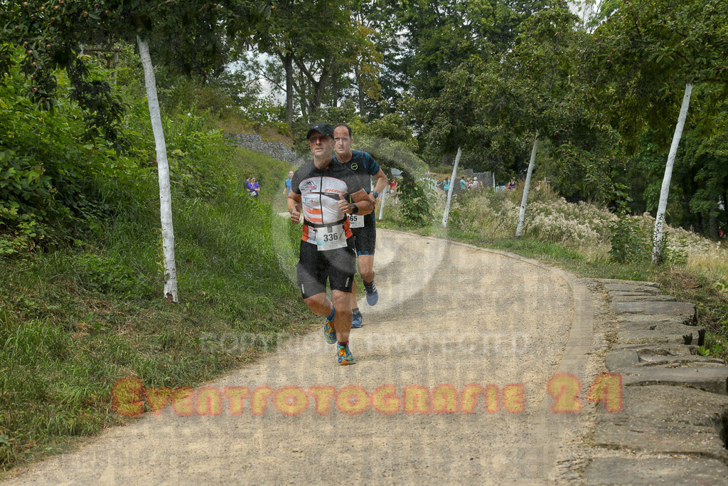 250824_1343_EX1_3433 | Sportfotografie im Rhein-Sieg Kreis, Köln, Bonn, NRW, Rheinland Pfalz, Hessen, etc. Unser Tätigkeitsfeld umfasst den Laufsport vom Volkslauf über den Marathon, Duathlon, Triathon bis zum Ultralauf wie Kölnpfad Ultra oder Schindertrail.