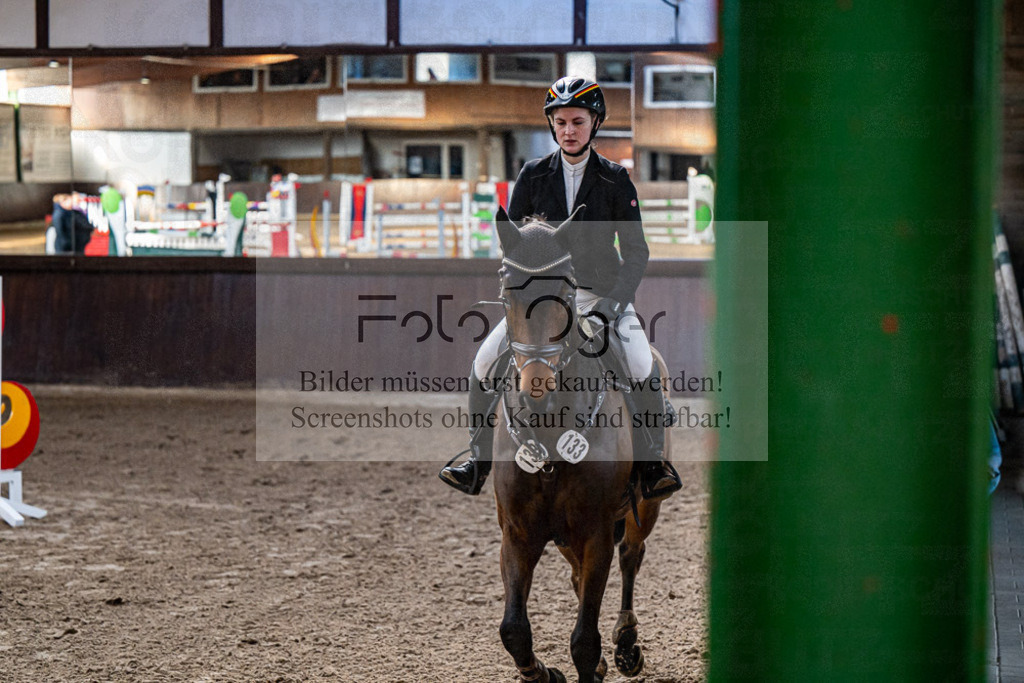 20240308-DOS_3523 | Entdecke hochwertige Reitturnierfotos von Foto Oger. Professionell, emotional und authentisch – jetzt Lieblingsmomente im Shop bestellen.Deutschlandweite Turnierfotografie. - Realisiert mit Pictrs.com