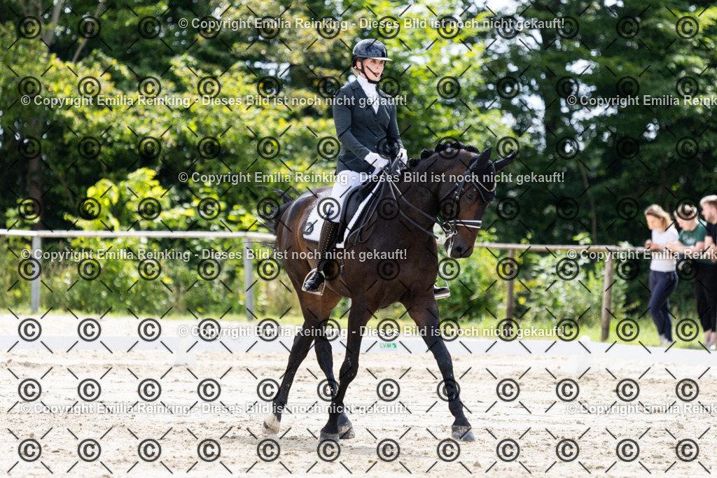 CL5A6623 | Emilia Reinking Fotografie - Realisiert mit Pictrs.com