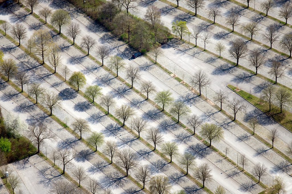 4021567 | Parkplatz am Olympiastadion, München