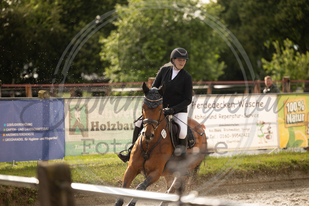 994A9844 | sabrinanicolaifotografie - Realisiert mit Pictrs.com