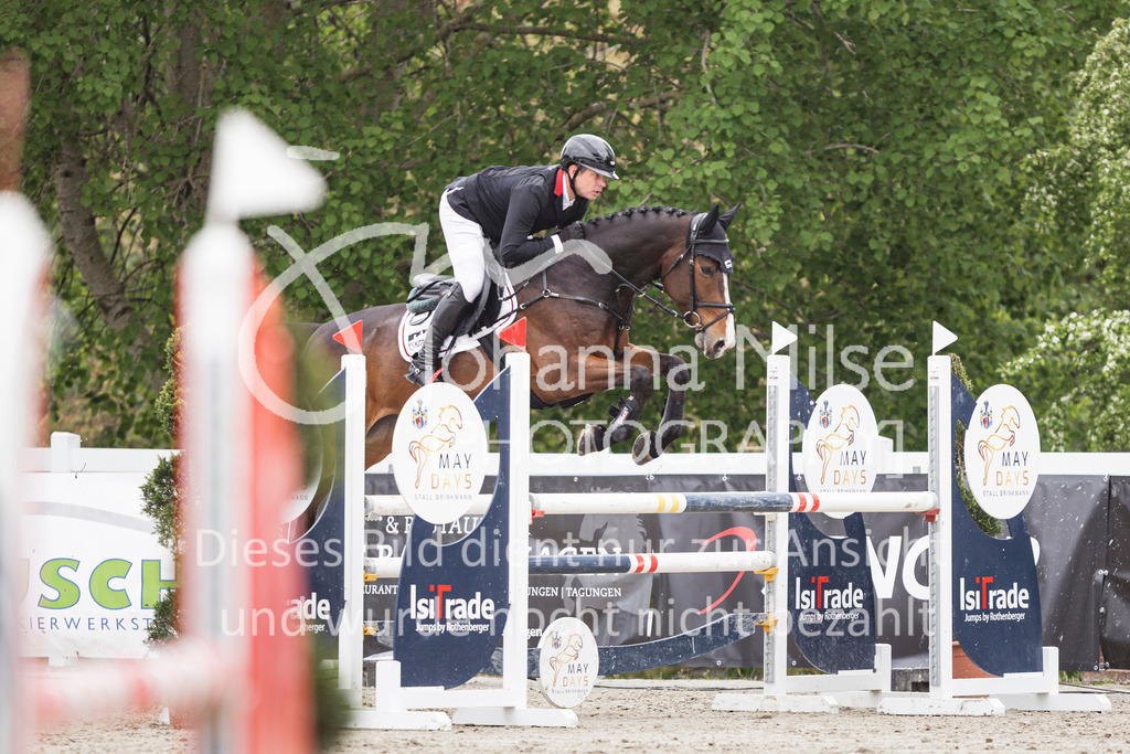 260508_PfSpTa_9_SprPf-L-930 | Deine schönsten Turniermomente als professionelle Fotos! Entdecke hochwertige Pferdesport-Fotografie im Online-Shop. Jetzt Fotos finden & bestellen!