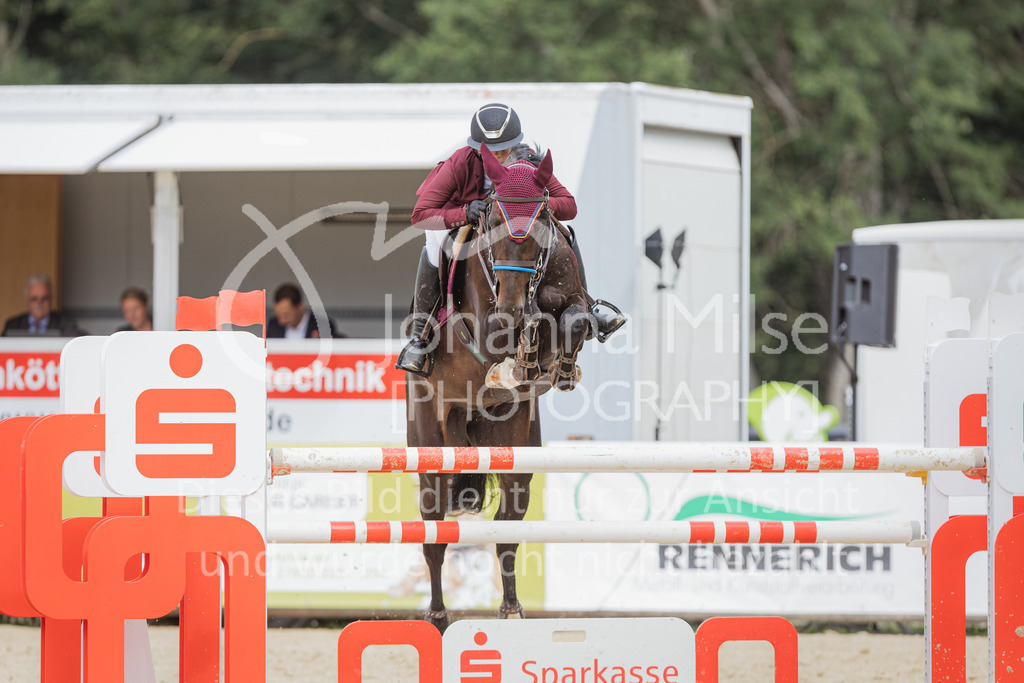 220729_BHO_GT_M2-Spr_1-249 | Deine schönsten Turniermomente als professionelle Fotos! Entdecke hochwertige Pferdesport-Fotografie im Online-Shop. Jetzt Fotos finden & bestellen!