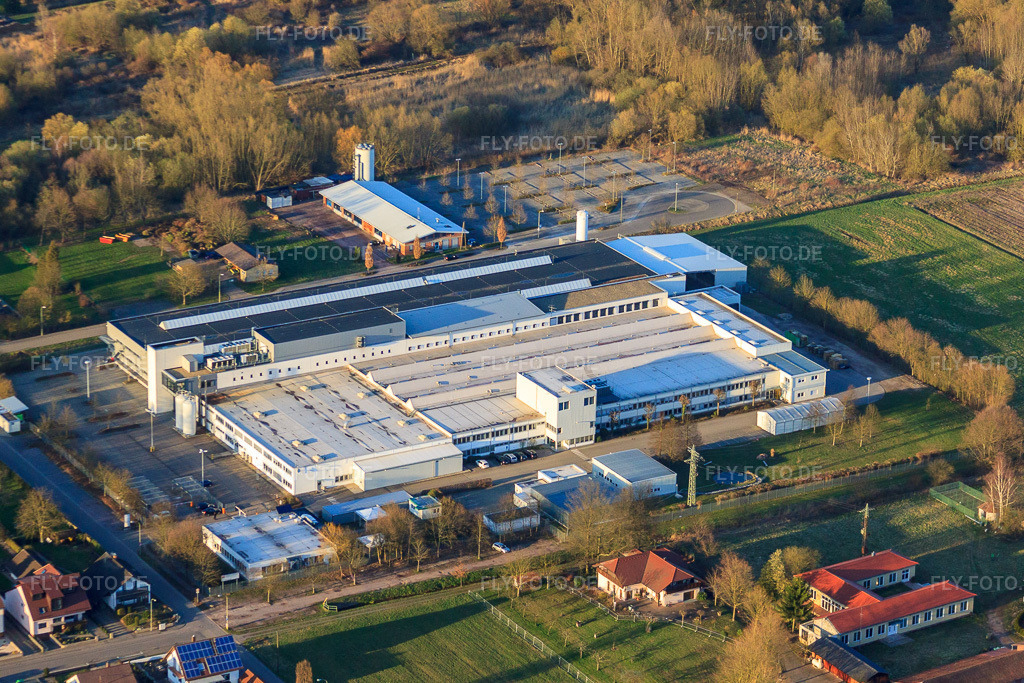 Luftbild: Webasto Mechatronics im Ortsteil Schaidt in Wörth im Bundesland Rheinland-Pfalz in Deutschland. Foto: IMG_38821.jpg vom 20.03.2011 durch Werner Riehm/FLY-FOTO.deWWW.WEBASTO.COM