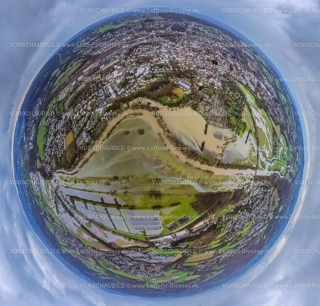Schwerte231290220Ruhrhochwasser-2 | Luftbild vom Weihnachts Ruhrhochwasser in Schwerte mit überschwemmten Kleingärten und Wiesen und Feldern , Fischaugenbild, 360 Grad Aufnahme, Schwerte, Ruhrgebiet, Nordrhein-Westfalen, Deutschland