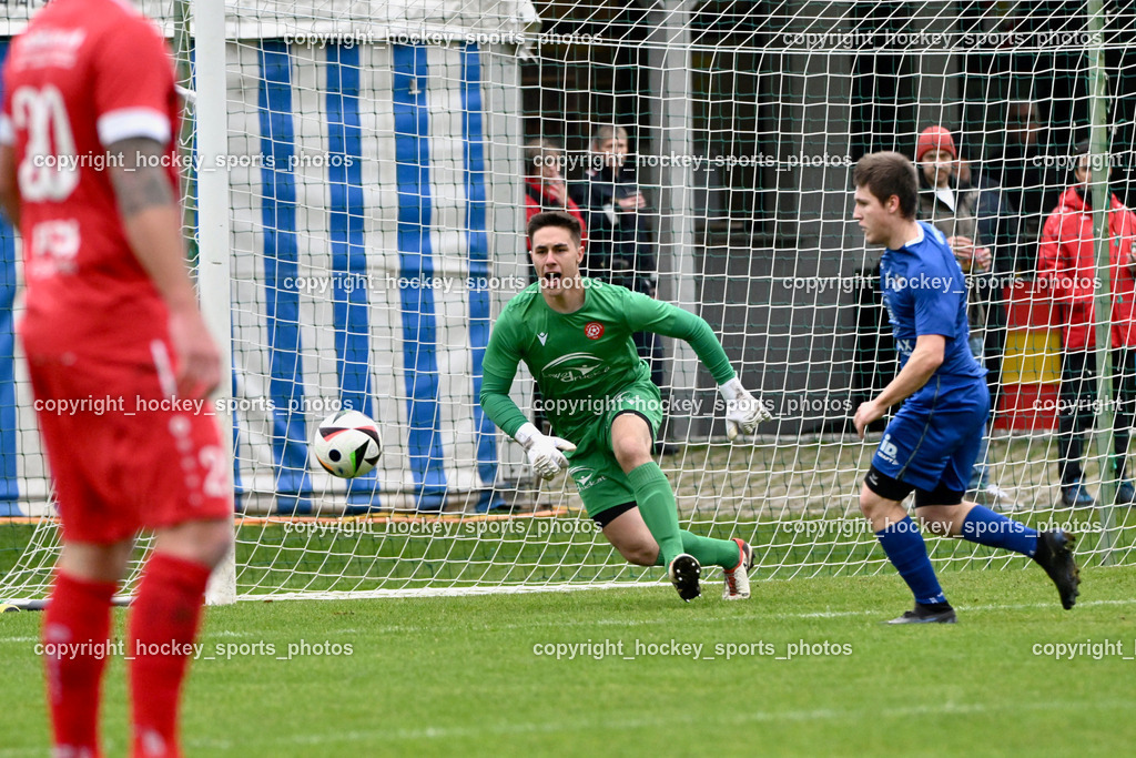 SV Rothenthurn vs. Union Matrei | #1 Alexander Machorka SV Rothenthurn, #11 Philipp Wibmer Matrei, SV Rothenthurn vs. Union Matrei, SV Rothenthurn vs. Union Matrei am 09.11.2024 in Rothenthurn (Sportplatz Rothenthurn), Austria, (Photo by Bernd Stefan)