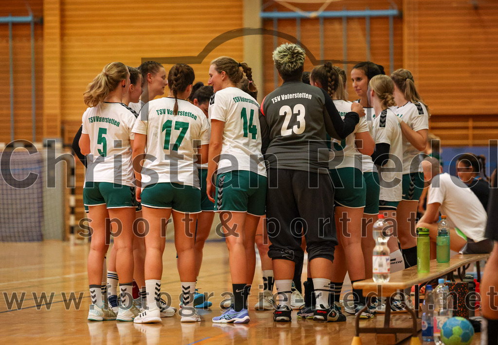 2023-09-16_003_TSV_Vaterstetten_gegen_SV_Muenchen_Laim | Baldham, Deutschland, 16.09.2023:
Handball, Bayernliga Frauen Staffel Süd 2023 / 2024, 1. Spieltag, TSV Vaterstetten gegen SV München Laim, Endergebnis: 23:34

Foto: Christian Riedel / fotografie-riedel.net