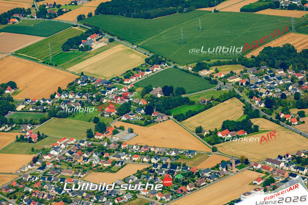 Luftaufnahme Herringhausen Hiddenhausen - Die Luftaufnahme wurde 2025 vom UL-Flugzeug heraus erstellt ( ohne Drohne ) - Hochauflösende Luftaufnahme - für professionelle Ausdrucke geeignet. Die Geschenkidee !Mit Lizenz und Bildrechte bestellbar