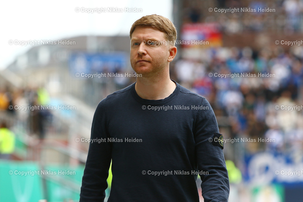 NH_Teutonia05_SVDarmstadt98_DFBPokal_18082024 | Paul Fernie (Sportchef, SV Darmstadt 98)Fußball I Herren I DFB-Pokal I Saison 2024-2025 I 1. Runde I FC Teutonia 05 - SV Darmstadt 98 I 18.08..2024 I Millerntorstadion