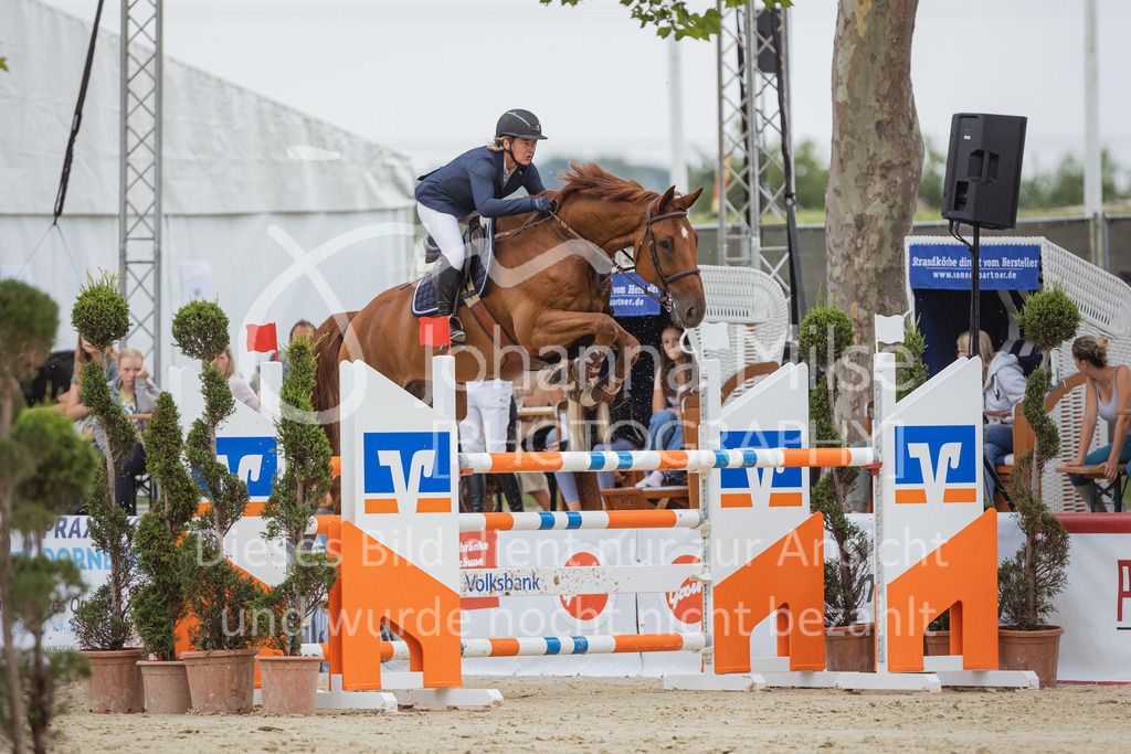 220729_BHO_GT_M2-Spr_1-233 | Deine schönsten Turniermomente als professionelle Fotos! Entdecke hochwertige Pferdesport-Fotografie im Online-Shop. Jetzt Fotos finden & bestellen!