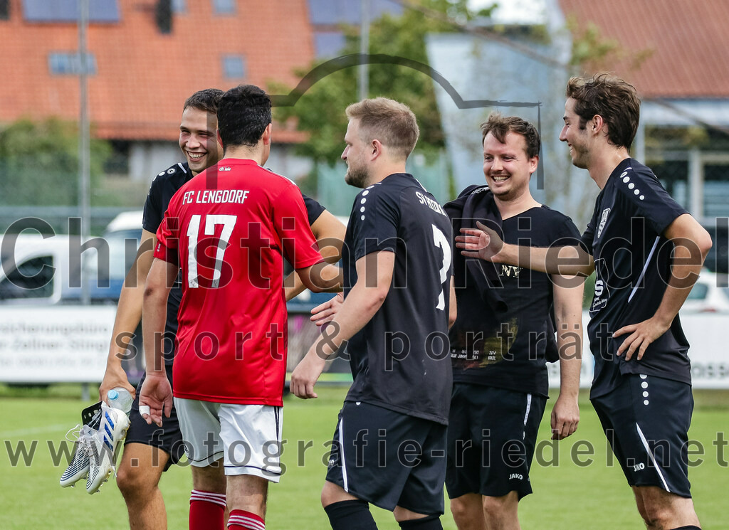2023-07-30_085_FC_Lengdorf_II_gegen_SG_Anzing_Parsdorf | Lengdorf, Deutschland, 30.07.2023:
Fußball, Kreisliga 2023 / 2024, 1. Spieltag, FC Lengdorf gegen SpVgg Altenerding, Endergebnis: 0:1

Foto: Christian Riedel / fotografie-riedel.net