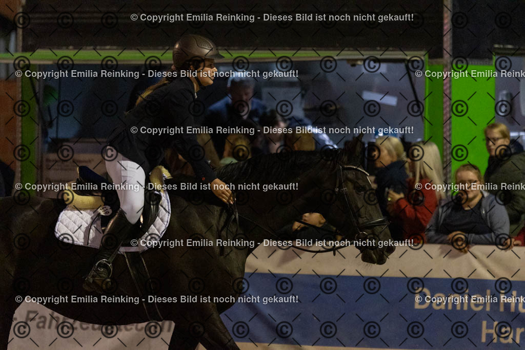 CL5A8500 | Emilia Reinking Fotografie - Realisiert mit Pictrs.com