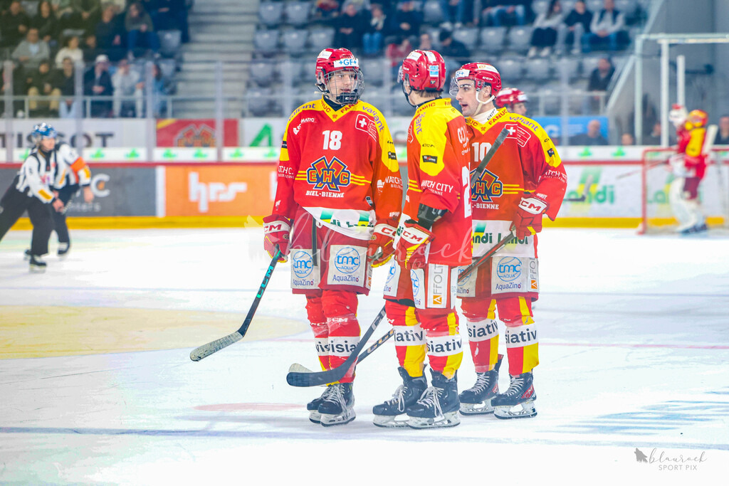 U20 EHCB vs GCK Lions Finale3-4762 | Sportbilder, Sportfotograf, Hochzeits- und Eventfotografin, Flugshows, Portraits und Tiershooting, Aviation, Downhill, Nationalleague, Swissleague, International