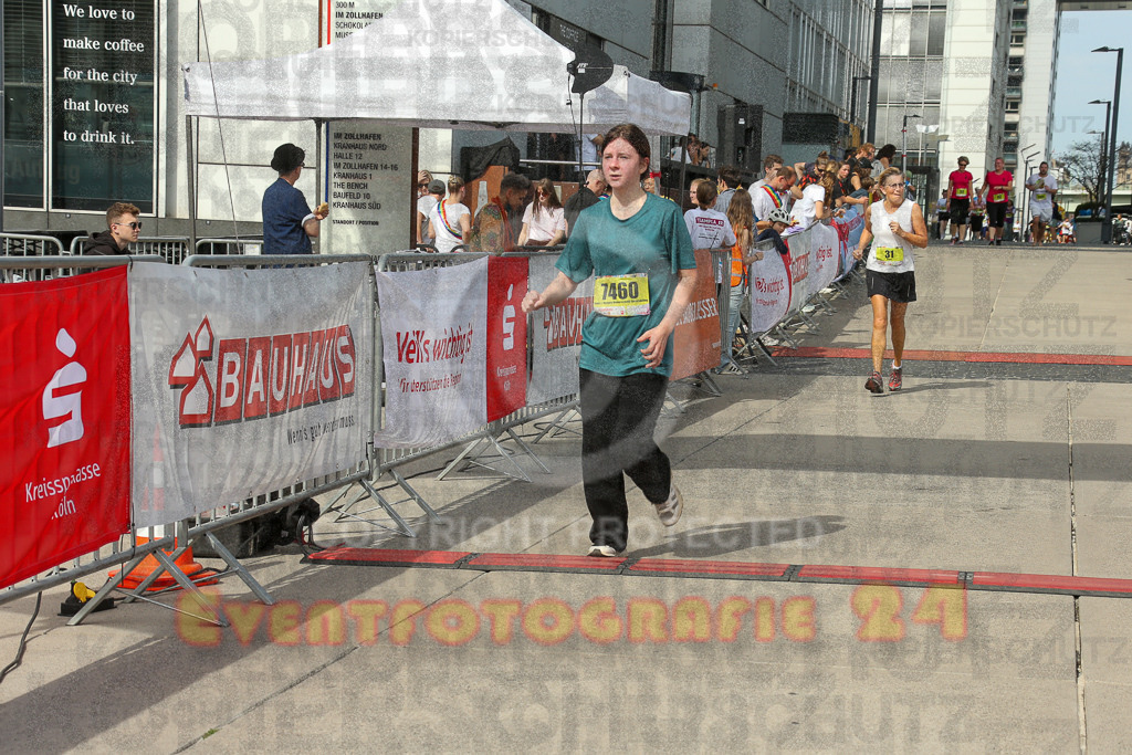 250920_1342_EX1_6277 | Sportfotografie im Rhein-Sieg Kreis, Köln, Bonn, NRW, Rheinland Pfalz, Hessen, etc. Unser Tätigkeitsfeld umfasst den Laufsport vom Volkslauf über den Marathon, Duathlon, Triathon bis zum Ultralauf wie Kölnpfad Ultra oder Schindertrail.