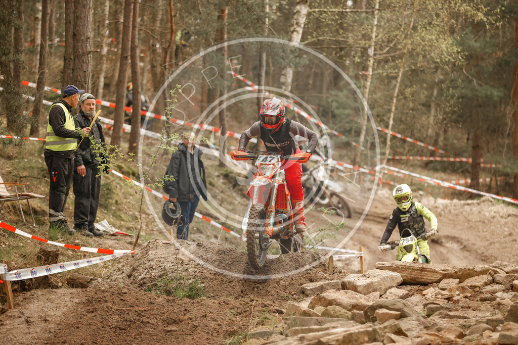 2TaktLauf1-399 | koppe-media - Realisiert mit Pictrs.com