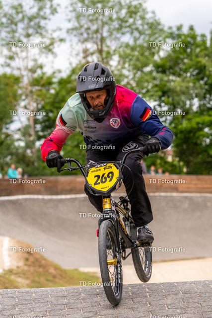 BayBMX2026-06538 | Fotogalerie von Thomas Dettweiler mit Eventbildern und lizenzfreien Fotos. Perfekt als Wandbild, für Büro, Website oder private Nutzung. - Realisiert mit Pictrs.com
