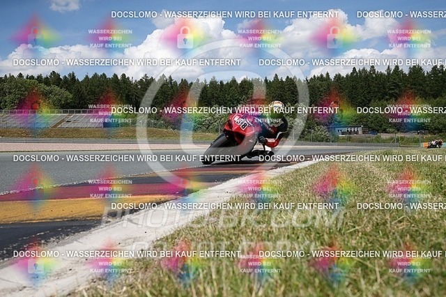 2016-07-01-PBK-3855 | Sportfotografie; SlowMotion; Video; Rennstrecke; Hafeneger; RSE; Speer; Trackday; Motorsportarena; Hockenheimring; Brno; Most; Barcelona; Valencia, Benny; Kaetzmer;