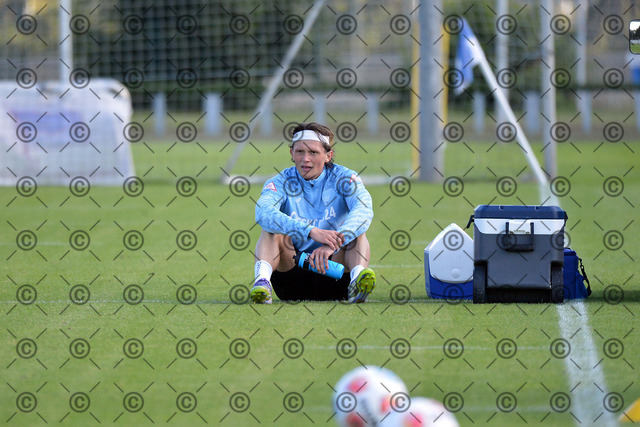 RGE_5652b | Hertha BSC, 2.Bundesliga, Herren, Saison 2025/26, Training, Fabian Reese ( Hertha BSC ), Montag 08.09. 2025,    Foto:  Ralf Gebhardt - Realisiert mit Pictrs.com