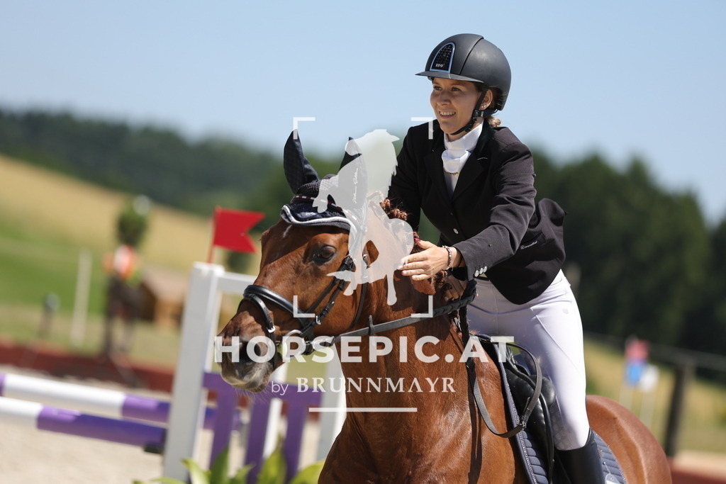 0P6A9652 | Willkommen bei Brunnmayr - Design & Fotografie – Ihrem Spezialisten für Reitturniere und Pferdeveranstaltungen in Oberösterreich, Salzburg und Bayern! Seit über 17 Jahren sind wir leidenschaftlich dabei.