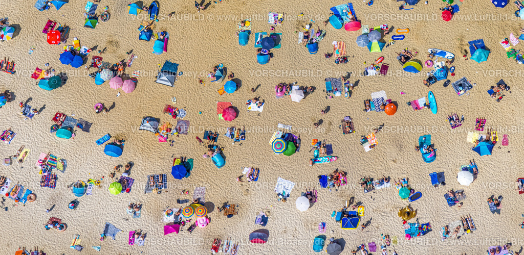 Haltern220800263 | Luftbild Badende im Silbersee Haltern bei Sythen, Ansturm auf das türkisfarbene Wasser bei über 30 Grad,  Lehmbraken, Haltern am See, Ruhrgebiet, Nordrhein-Westfalen, Deutschland