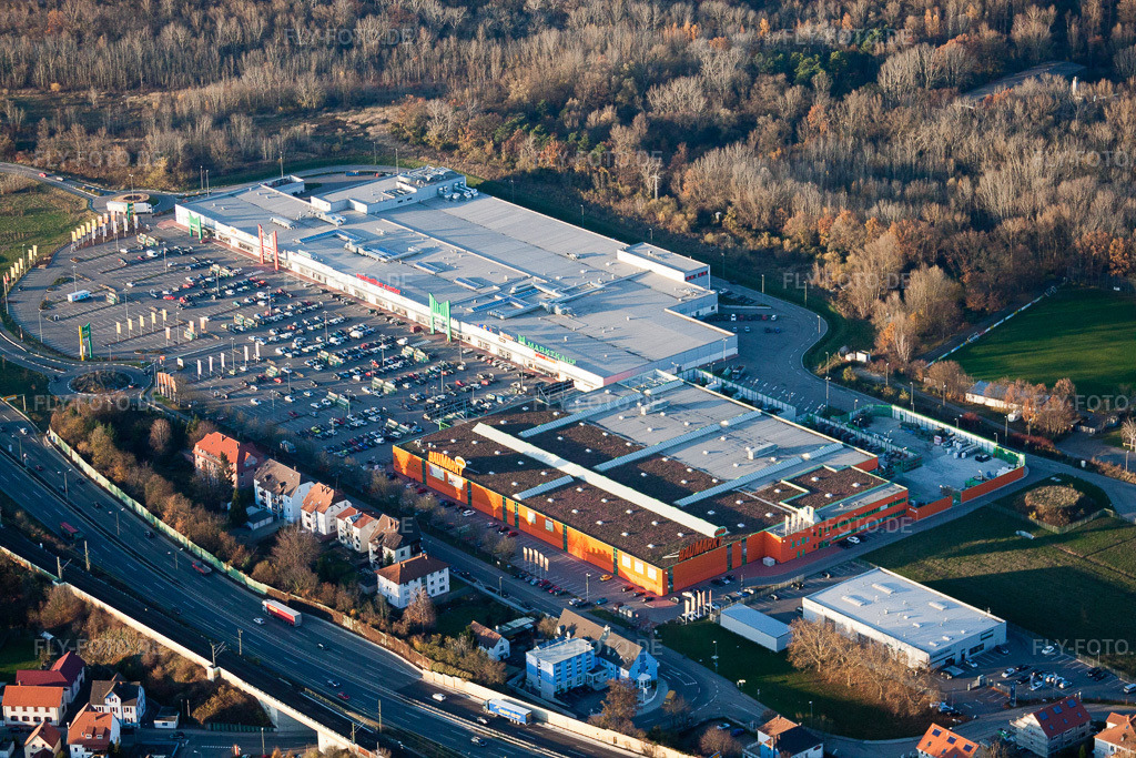 Luftbild: Luitpoldcenter im Ortsteil Maximiliansau in Wörth im Bundesland Rheinland-Pfalz in Deutschland. Foto: IMG_22666.jpg vom 19.11.2009 durch Werner Riehm/FLY-FOTO.de