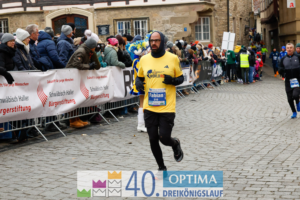 VR Bank Hauptlauf 10km | 40. Optima 3koenigslauf 2026 - Realisiert mit Pictrs.com