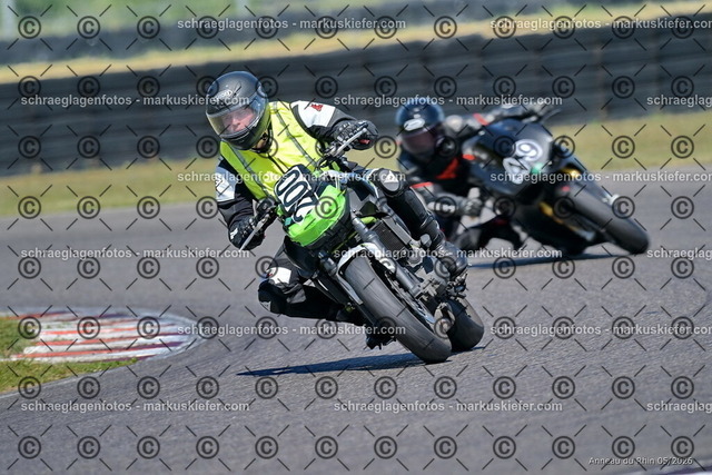 26BT01-1866 | 200 - Realisiert mit Pictrs.com