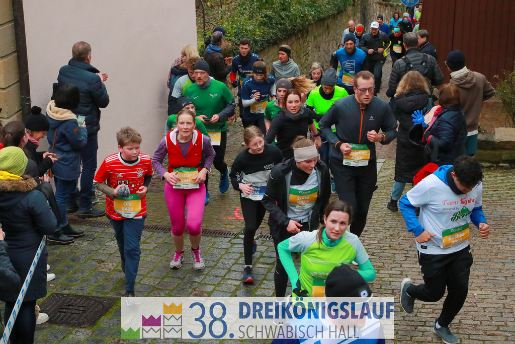 5km Roewisch Wohnbau Cup | 3 Koenigslauf 2024 5km Roewisch Wohnbau Cup - Realisiert mit Pictrs.com