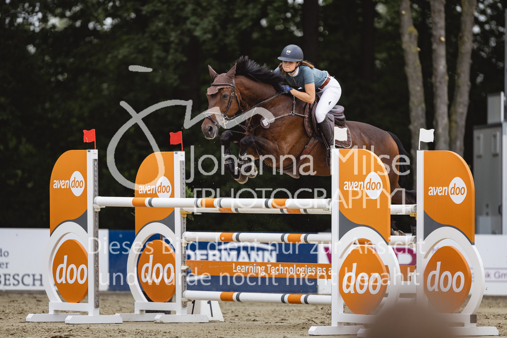 230824_Delbrueck_AmateurM2-265 | Deine schönsten Turniermomente als professionelle Fotos! Entdecke hochwertige Pferdesport-Fotografie im Online-Shop. Jetzt Fotos finden & bestellen!