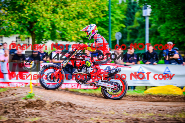 MaZZes_FotoMatrix_240818_6021986_9770 | S1