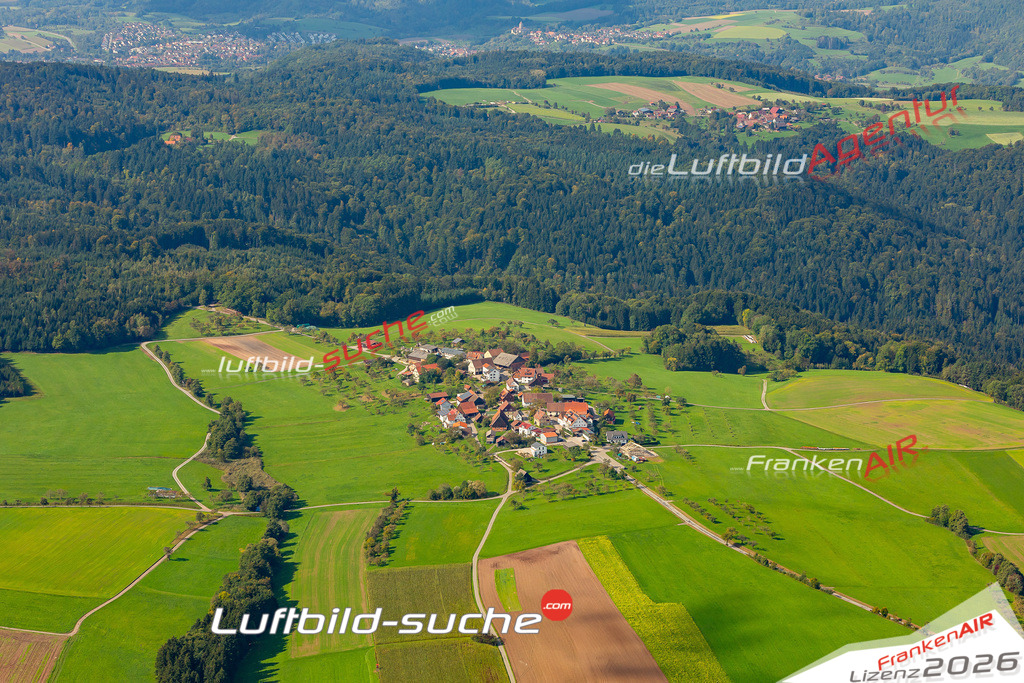 Schöne Luftaufnahme als Geschenk in Siebenknie Murrhardt - Die Luftbildaufnahme wurde 2025 vom UL-Flugzeug heraus erstellt ( keine Drohne ) - Hochauflösende Luftaufnahme -Nicht vergleichbar mit Google Maps oder Satelittenbilder- Die Geschenkidee !Mit Lizenz und Bildrechte bestellbar