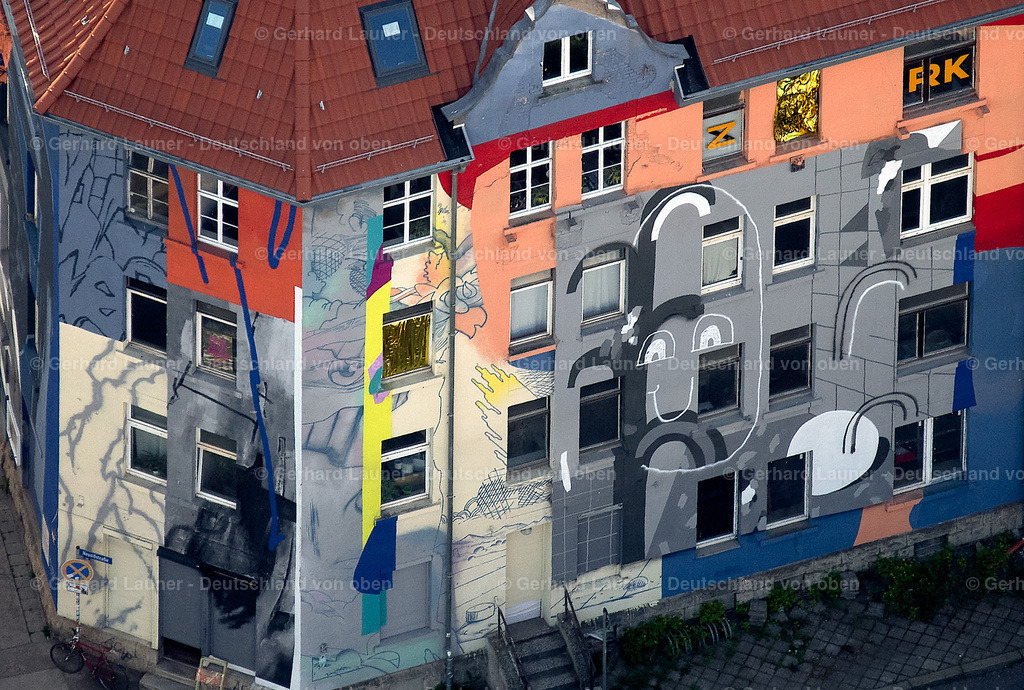 4025819 | ERFURT 06.05.2020 Studenten-Wohnheim Gebäude der CGE Erfurt e.V.an der Salinenstraße im Ortsteil Ilversgehofen in Erfurt im Bundesland Thüringen, Deutschland. Weiterführende Informationen bei: CGE Erfurt e.V.. Nur für redaktionelle Nutzung freigegeben ! // Student Residence - Building der CGE Erfurt e.V.an of Salinenstrasse in the district Ilversgehofen in Erfurt in the state Thuringia, Germany. Further information at: CGE Erfurt e.V.. Editorial use only ! Foto: Gerhard Launer