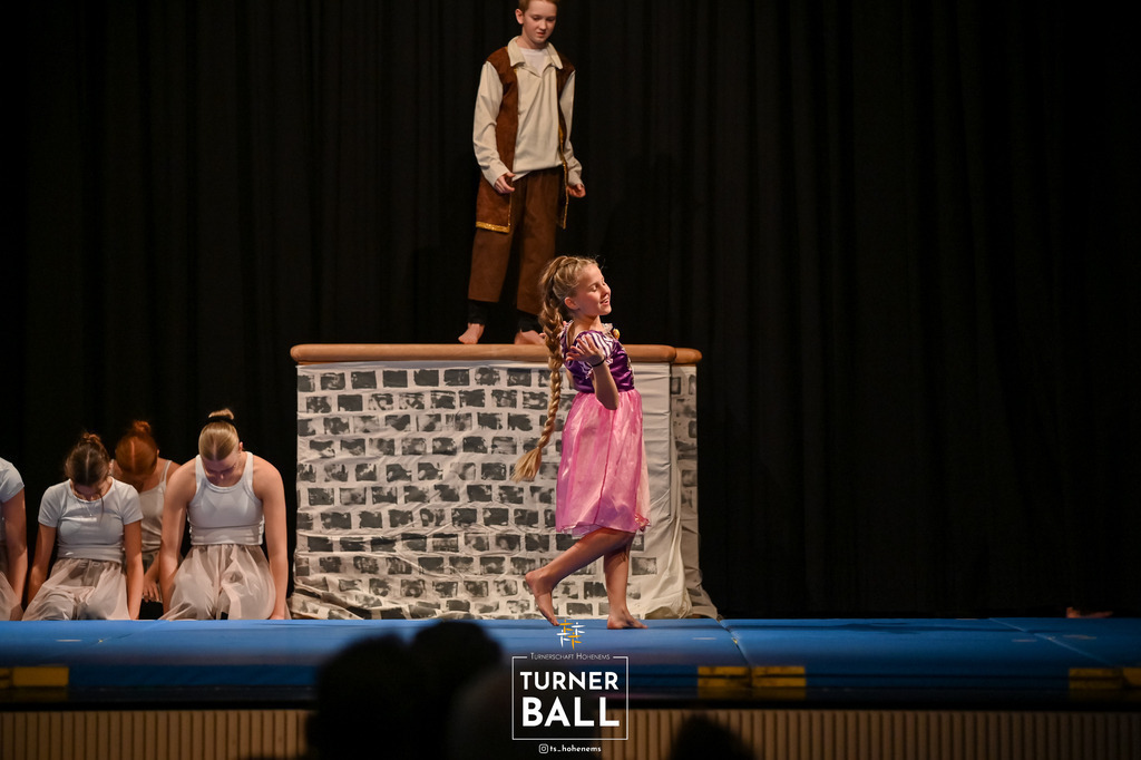 DSC_8990 | "Fussifoto.com – Ihr Ansprechpartner für hochwertige Fotografie! Entdecken Sie kreative Bilder und professionelle Dienstleistungen. Kontaktieren Sie uns für Ihre Projekte!"