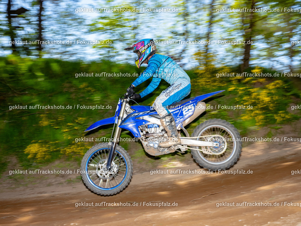 Fischbach-100 | Trackshots.de / Fokuspfalz.de - Realisiert mit Pictrs.com