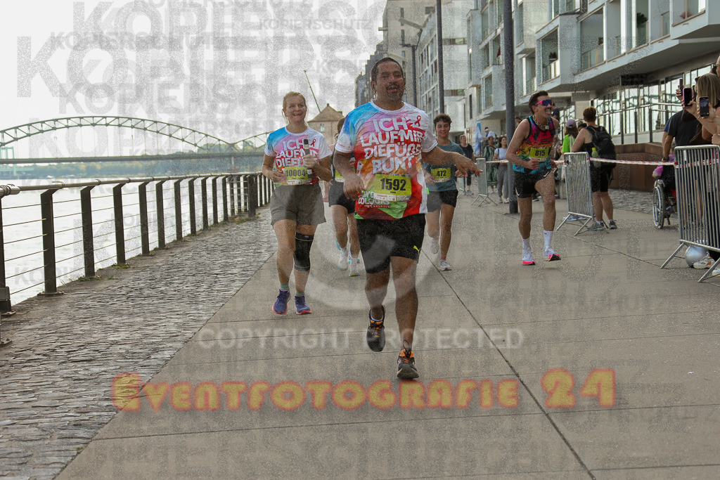 250920_1452_EX1_7985 | Sportfotografie im Rhein-Sieg Kreis, Köln, Bonn, NRW, Rheinland Pfalz, Hessen, etc. Unser Tätigkeitsfeld umfasst den Laufsport vom Volkslauf über den Marathon, Duathlon, Triathon bis zum Ultralauf wie Kölnpfad Ultra oder Schindertrail.