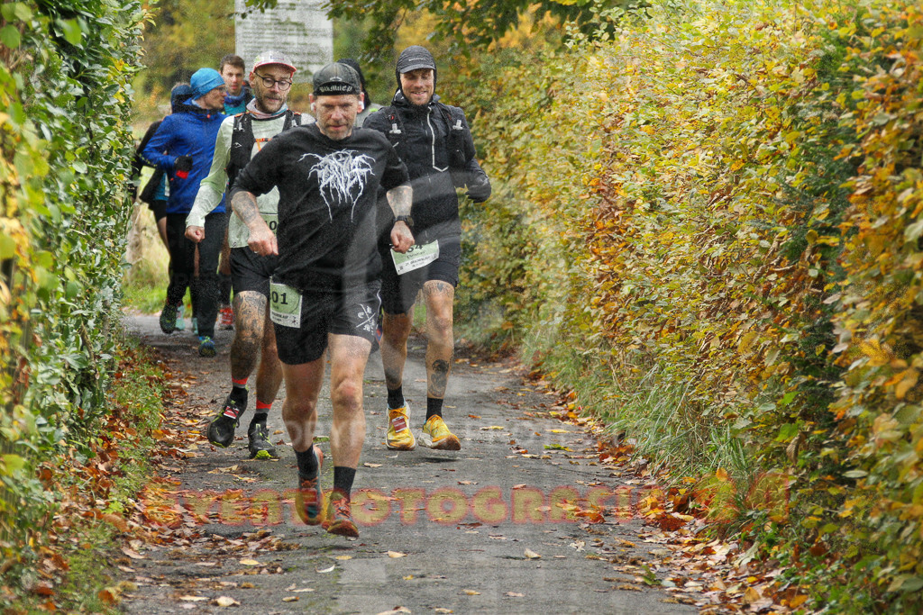 251026_1005_EV4_4025 | Sportfotografie im Rhein-Sieg Kreis, Köln, Bonn, NRW, Rheinland Pfalz, Hessen, etc. Unser Tätigkeitsfeld umfasst den Laufsport vom Volkslauf über den Marathon, Duathlon, Triathon bis zum Ultralauf wie Kölnpfad Ultra oder Schindertrail.