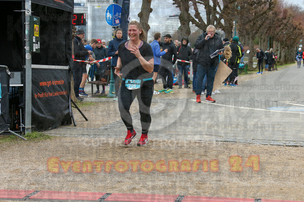 231231_1218_EX1_6703 | Sportfotografie im Rhein-Sieg Kreis, Köln, Bonn, NRW, Rheinland Pfalz, Hessen, etc. Unser Tätigkeitsfeld umfasst den Laufsport vom Volkslauf über den Marathon, Duathlon, Triathon bis zum Ultralauf wie Kölnpfad Ultra oder Schindertrail.