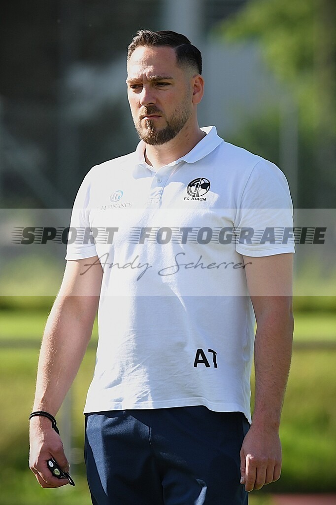 aDSC_4948 | Kaufen Sie Sportbilder im Onlineshop von Andy Scherrer Sportfotografie. Faszinierende Bilder von Sportevents aus der ganzen Schweiz. Fussball, Frauenfussball, Unihockey, Handball, Schwingen und weiteren Sportarten. - Realisiert mit Pictrs.com