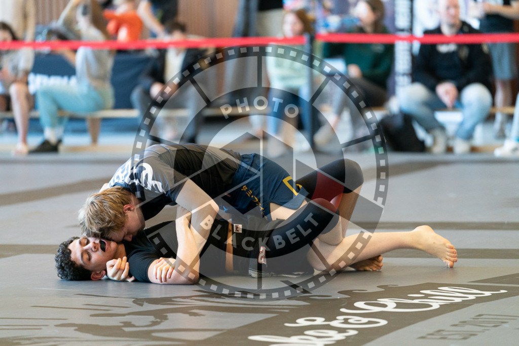 20250329PBB3053 | Fighters compete during the International Luta Livre (ILLCS) Germany IX Spring 2025 Competition spring on March 29, 2025 in Hannover, Germany.© Chiara Dazi