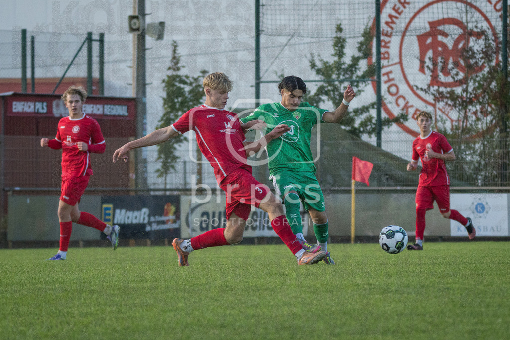 blr.pics_FC Oberneuland - JFV Bremen II | Professionelle Fußball- und Sportfotografie. Spielbilder online ansehen und kaufen – Einzelbilder oder komplette Galerien in hoher Qualität.