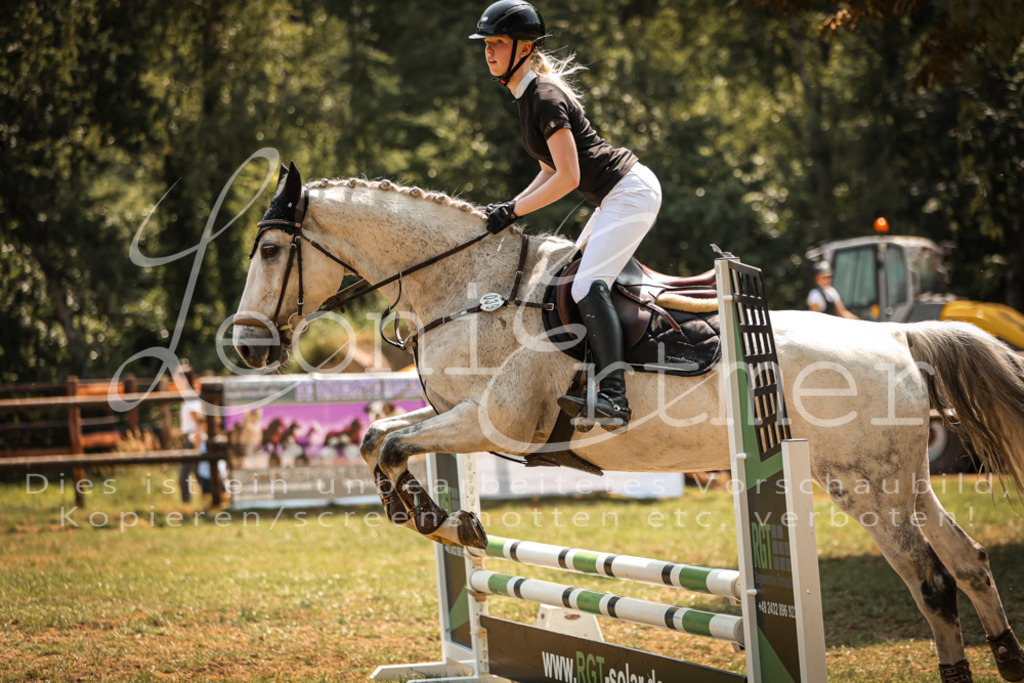 15.SaStE00029 | Leoni Ertmer Photography - Realisiert mit Pictrs.com