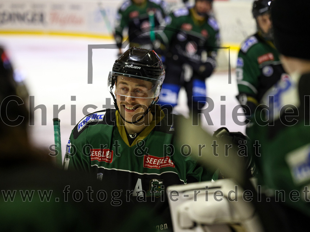 2022-12-23_110_TSV_Erding_gegen_EA_Schongau | Erding, Deutschland, 23.12.2022:
Eishockey, Bayernliga 2022 / 2023, 22. Spieltag, TSV Erding gegen EA Schongau, Endergebnis: 

Foto: Christian Riedel / fotografie-riedel.net